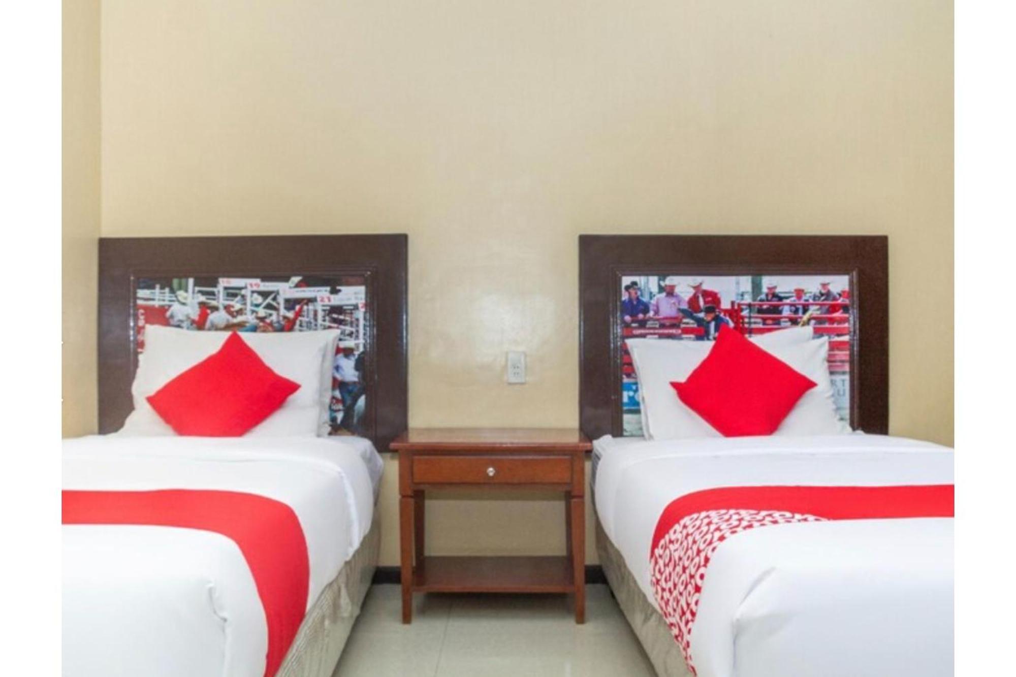 Oyo 133 Jazzy James Country Hotel 2 Davao City المظهر الخارجي الصورة