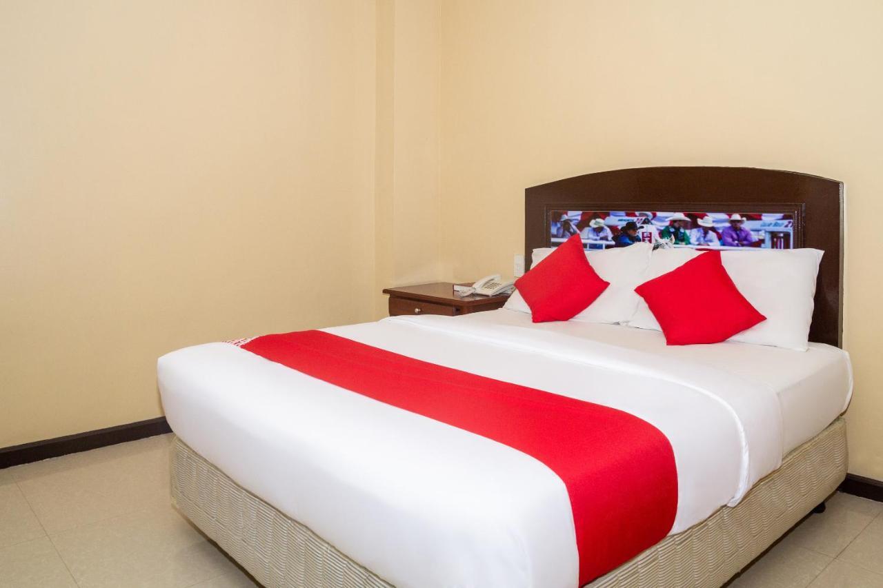 Oyo 133 Jazzy James Country Hotel 2 Davao City المظهر الخارجي الصورة